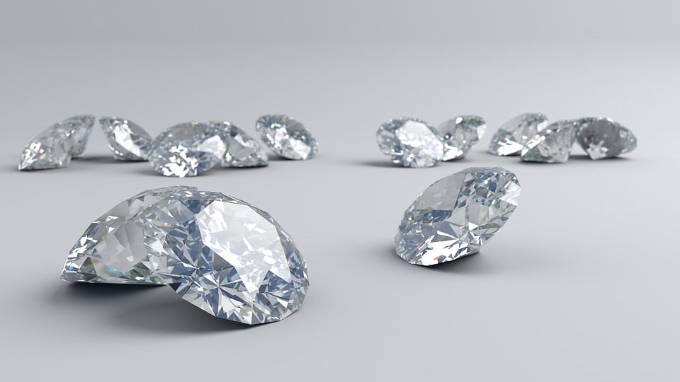 Con il caso diamanti l’ex Creberg umilia gli investitori e la sua storia
