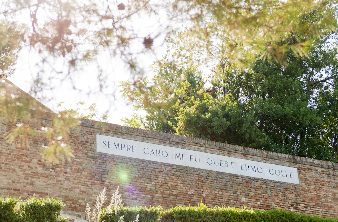 L’infinito di Leopardi in dialetto Ma il bergamasco è più concreto