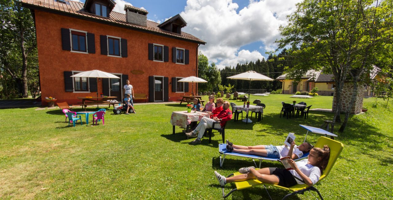 Proposta per risolvere il problema del turismo «mordi e fuggi» in città