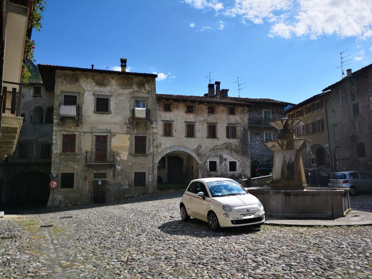 Dopo Fraggio, vi portiamo a Ogna Un paese di montagna suicidatosi