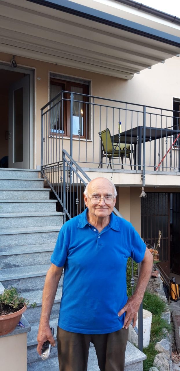 Brivio, gli svaligiano la casa mentre guarda la televisione