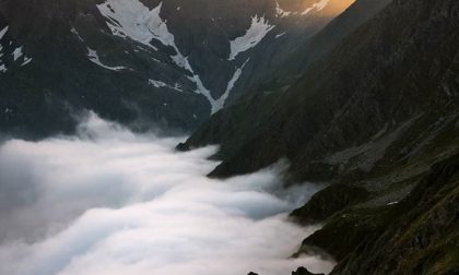 Un mare di nubi al Rifugio Brunone - Helder Amboni