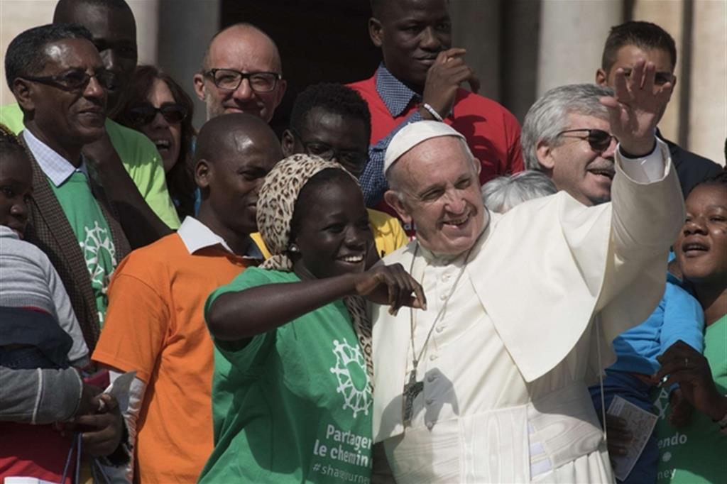 La sfida “persa” di Papa Francesco «Prima i migranti» (sono persone!)