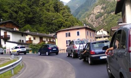 Bergamasca, un milione di turisti ma nelle valli si finisce in coda