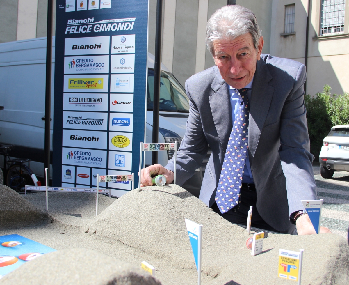 «Nelle gare a cronometro ero solo e cantavo tra me “L’immensità”»