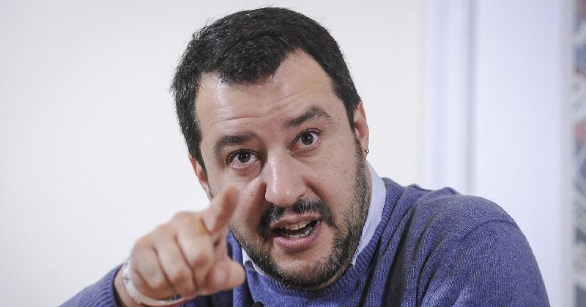 I leghisti scontenti (tra cui tanti bergamaschi) scrivono a Salvini: «No a fasci e svastiche»