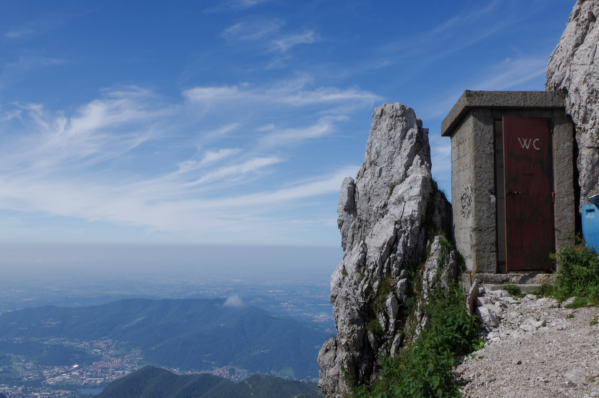 11 - Il wc più panoramico della storia