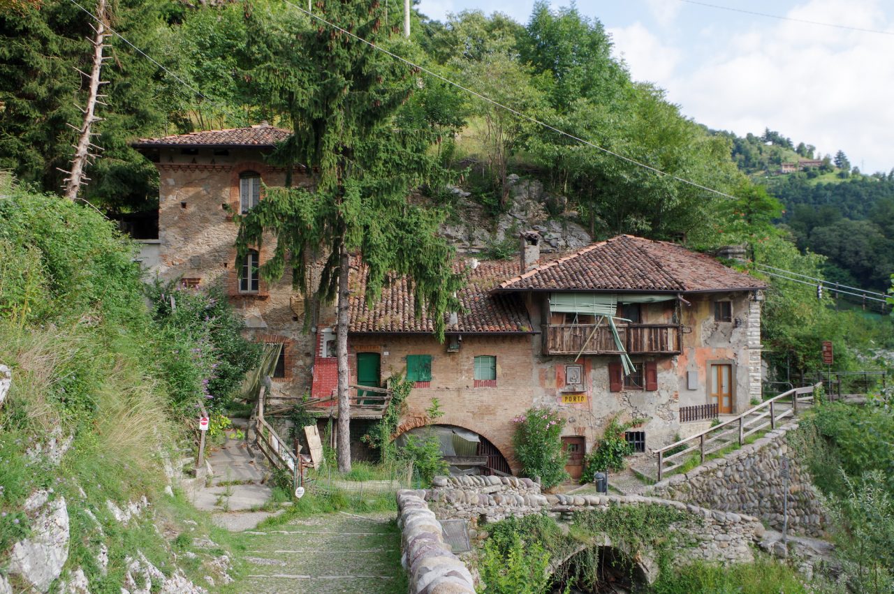 Storie e leggende delle nostre valli. A Clanezzo il tempo si è fermato