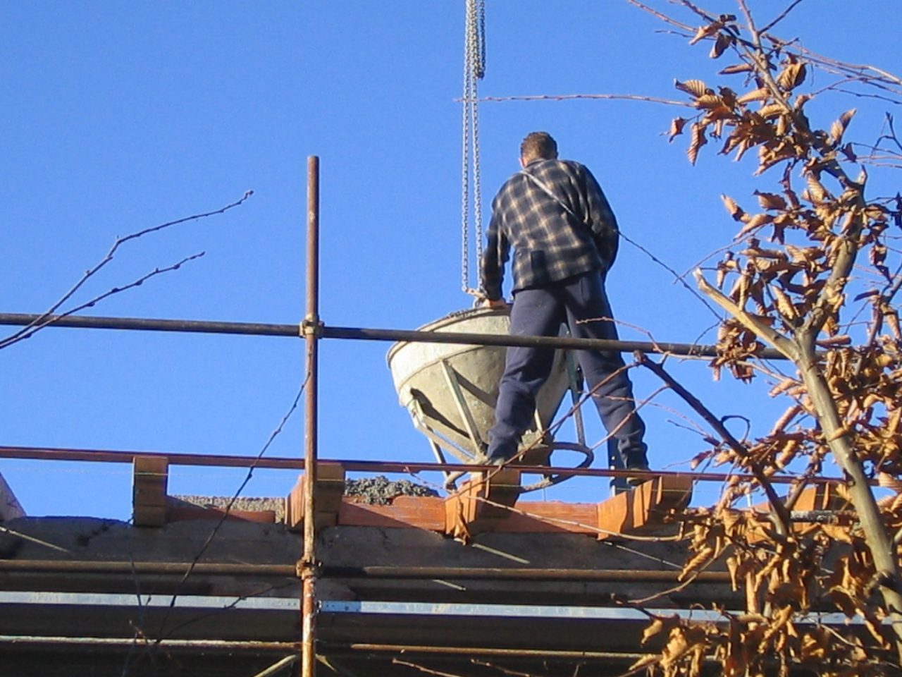 Mercato del lavoro bergamasco: a novembre sono calate ancora le assunzioni