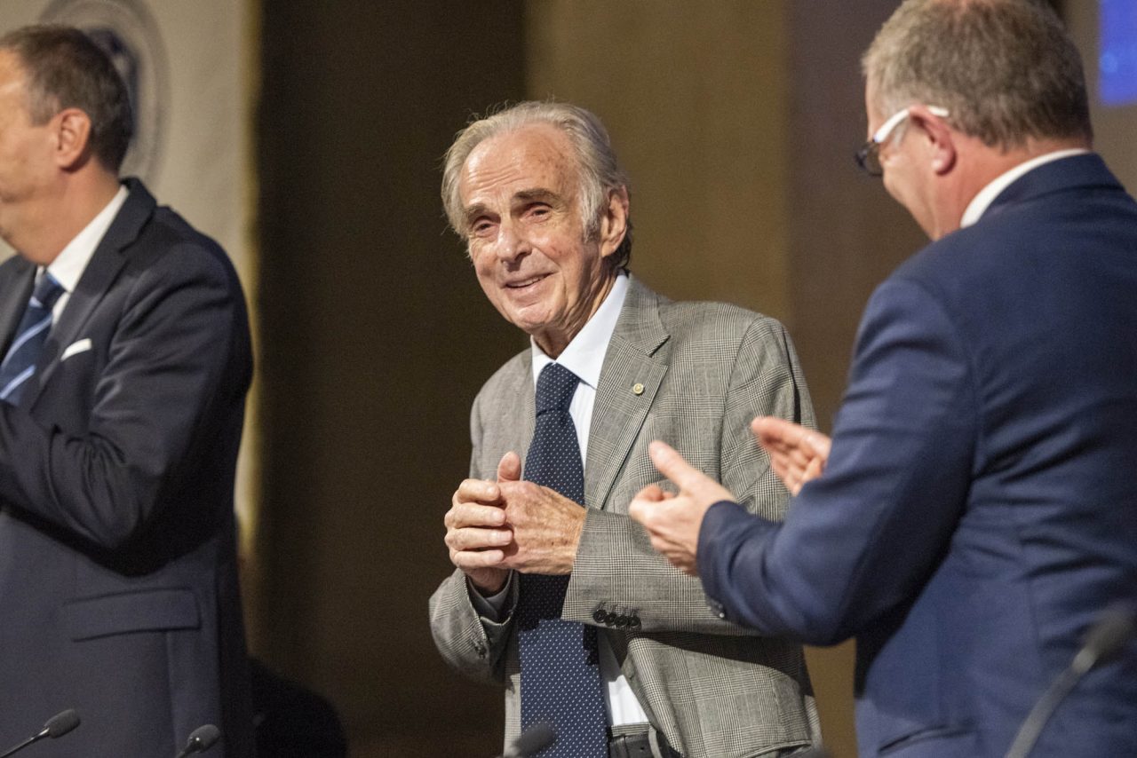 Le tredici vite di Domenico Bosatelli ovvero il cavaliere della certezza