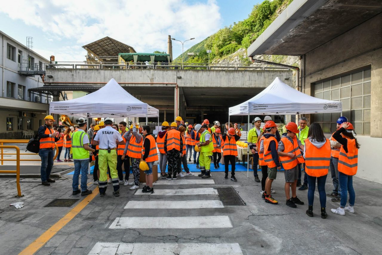 Open day a Tavernola Bergamasca per scoprire come nasce il cemento