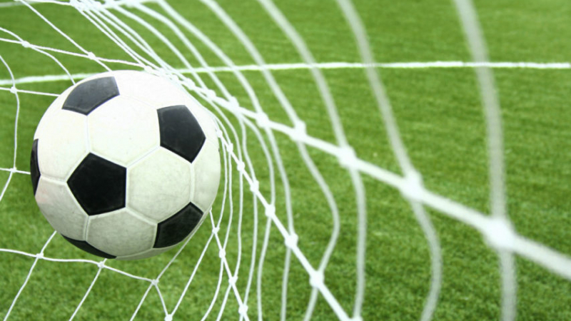 Cacciato perché ha vinto 27-0 E che dire della gara finita 149-0?