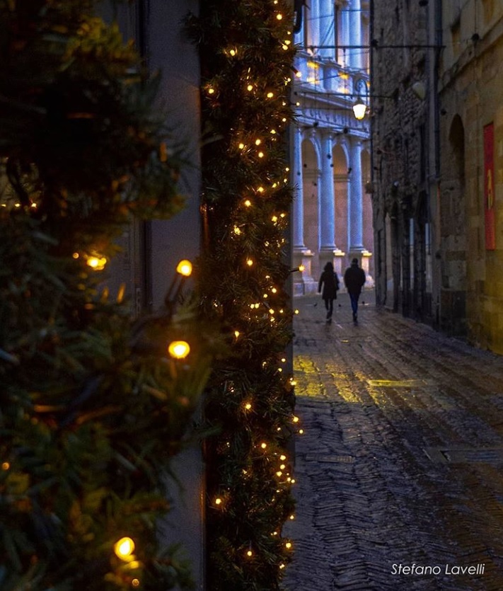 Il Natale in città s’è già acceso
