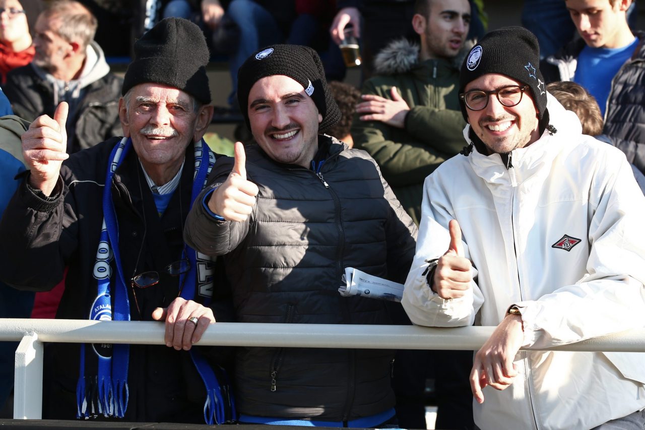 La foto migliore di Atalanta-Verona? Più che il tramonto, questi tifosi