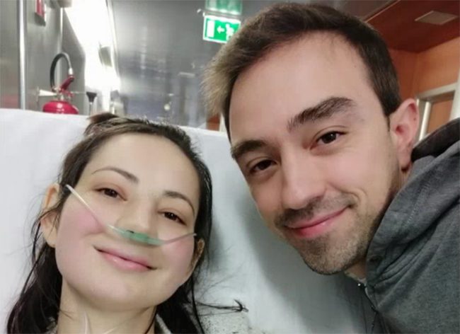 Arzago, lancia una raccolta fondi per star vicino alla moglie malata