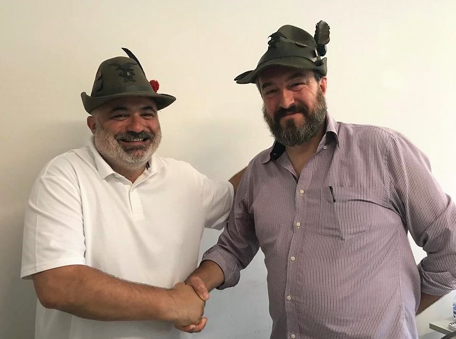 A Lallio c’è un (presunto) conflitto d’interessi: attacco a Midali, capo degli Alpini ma anche consigliere comunale