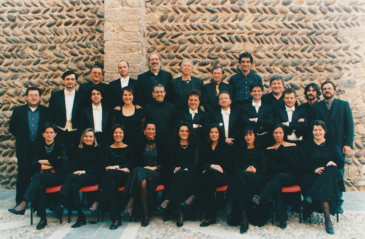 L’orchestra che salvò una chiesa: i primi 25 anni della Salmeggia