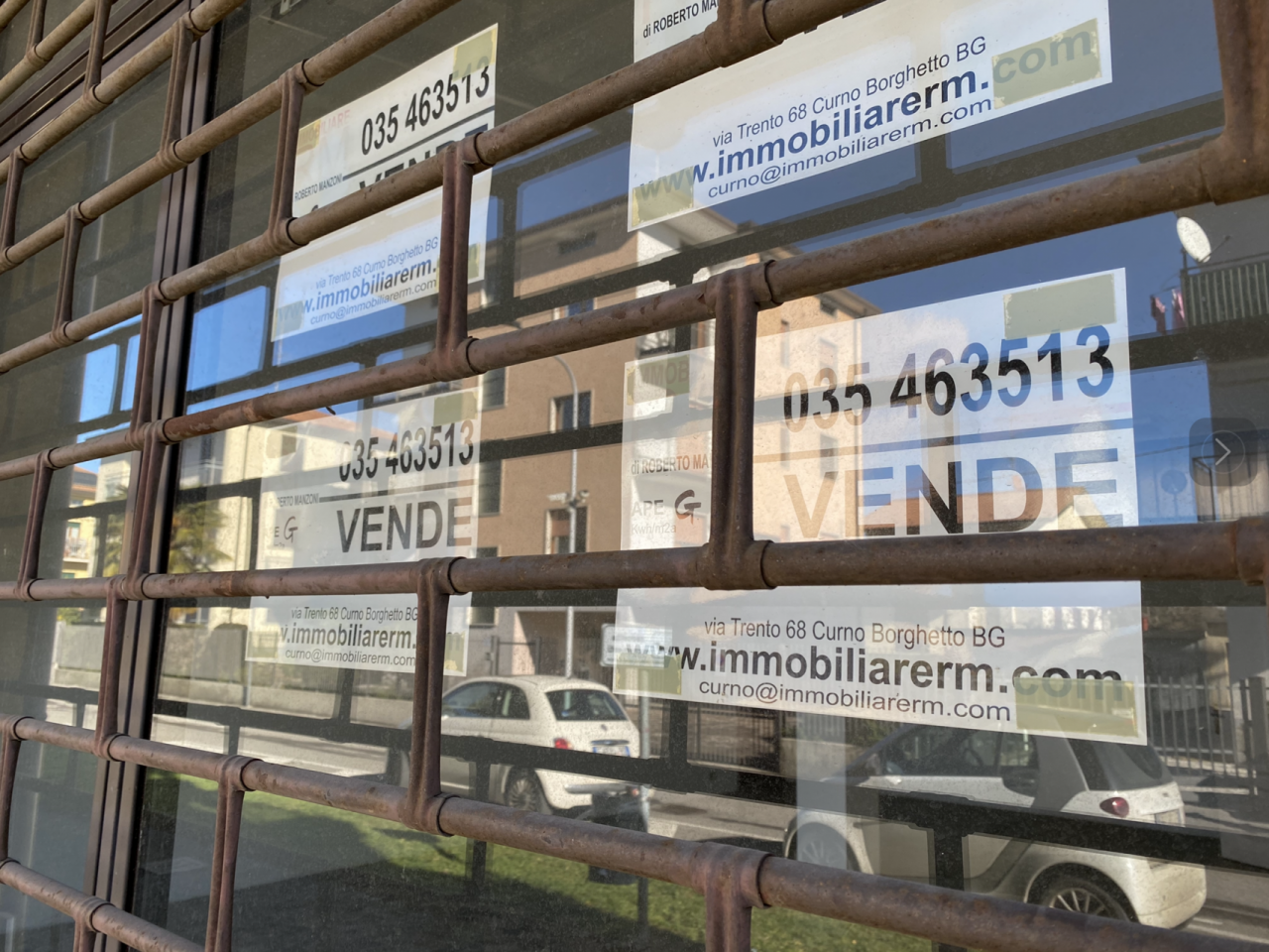 Strade chiuse in ingresso a Mozzo, ora monta la protesta dei commercianti