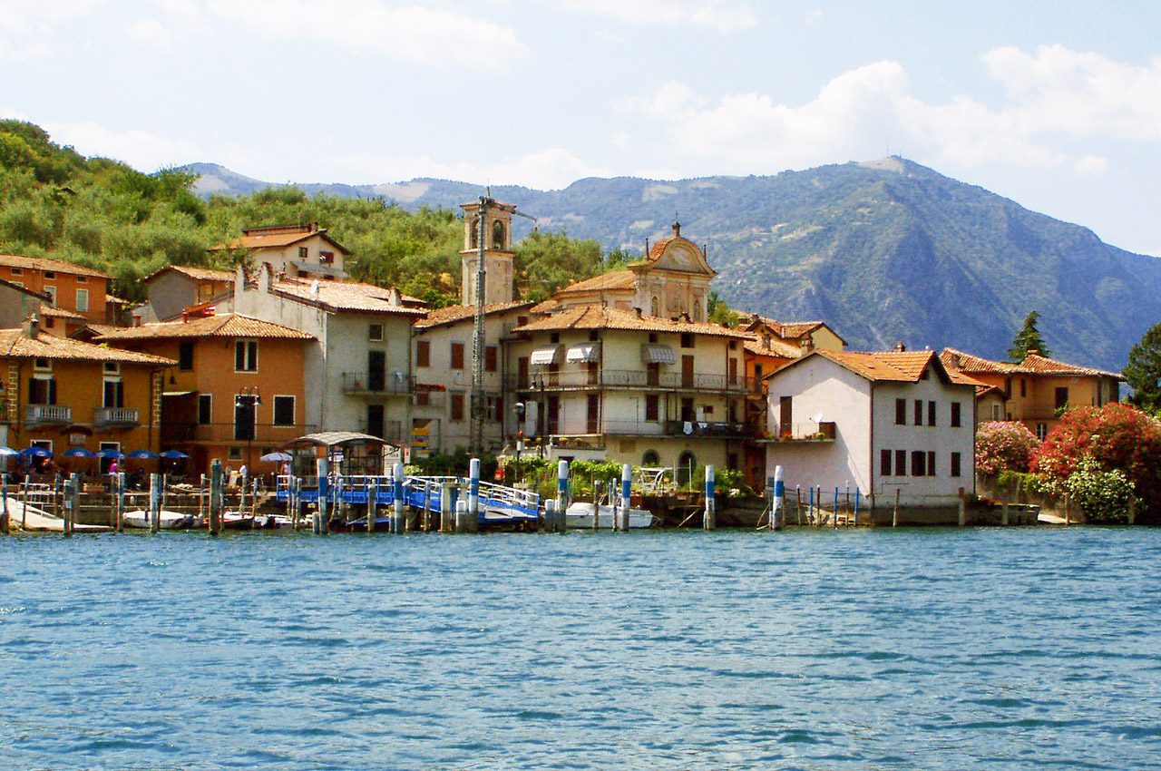 Cadavere nel lago d’Iseo: riaffiora il corpo di una donna