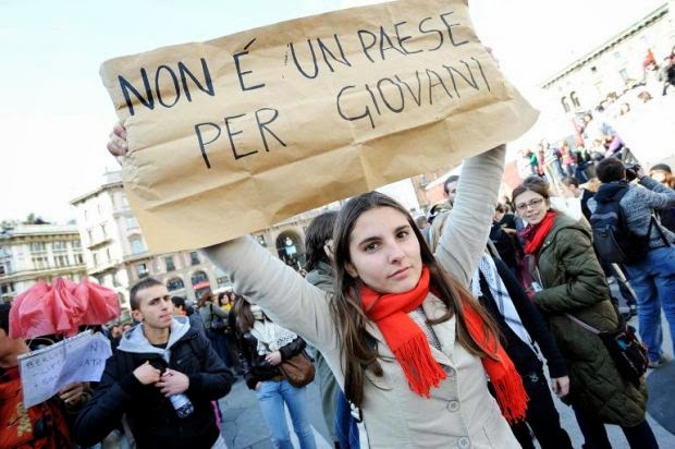 Meno male che papà è pensionato. Giovani a rischio povertà
