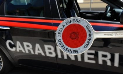 Provoca due incidenti a Bergamo con un'auto rubata. Fermato un 29enne