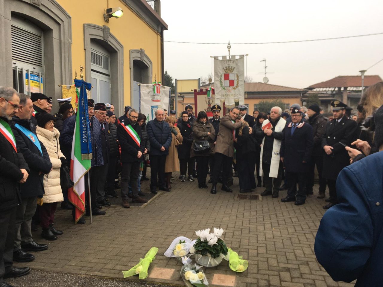 A Caravaggio commozione per il ricordo delle vittime della tragedia di Pioltello
