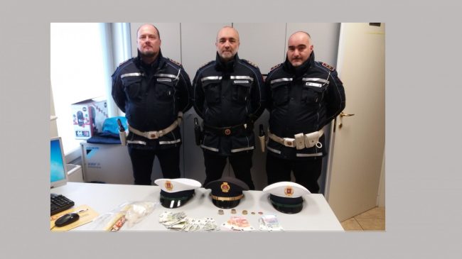 Spaccio, colpo alla banda dell’Audi nera. E spunta il 25enne con intestate 66 auto