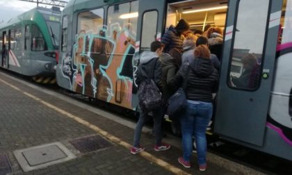 Venerdì 23 aprile sciopero dei treni: all'orizzonte una giornata nera per i pendolari