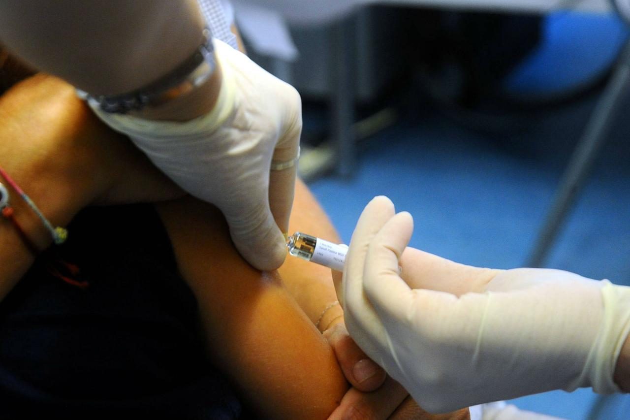 L’emergenza è finita, ma l’Ats conferma i vaccini contro la meningite gratis alle imprese del Sebino fino al 31 gennaio