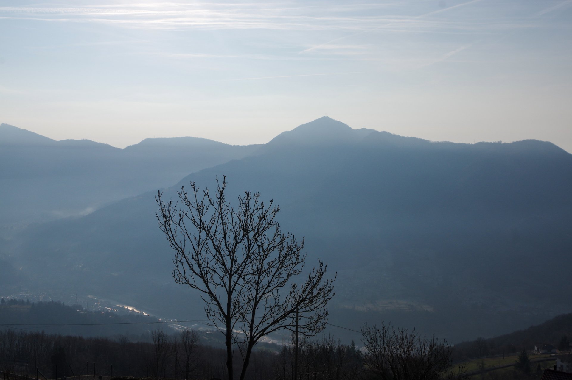 1 - Salendo al Monte Zucco