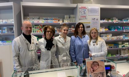 I 60 anni della farmacia Invernizzi di Curno, che ora è super tecnologica