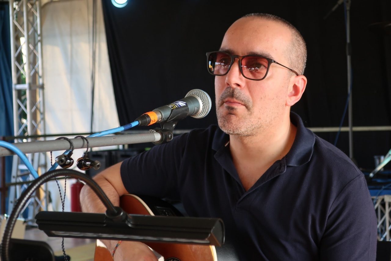 A Osio Sopra l’ultimo concerto di Marco Pesenti come voce degli Ottocento