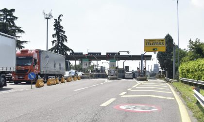 Stanotte posa del nuovo cavalcavia del raccordo A4 di Dalmine, chiuso tratto fino a Bergamo