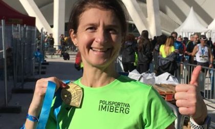 Luisa, che per il suo 50esimo compleanno si è regalata una maratona