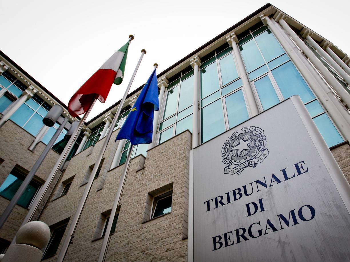 Ha atteso 23 anni per fare causa al padre mai conosciuto: il Tribunale di Bergamo gli dà ragione