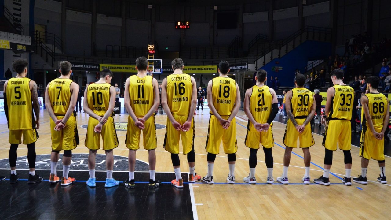 Anche a Napoli arriva un’amara beffa per la Bergamo Basket 2014