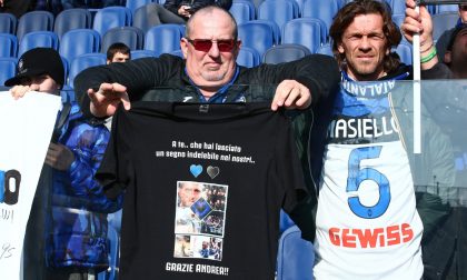 Le foto dei tifosi allo stadio per Atalanta-Genoa 2-2. E quell'abbraccio a Masiello