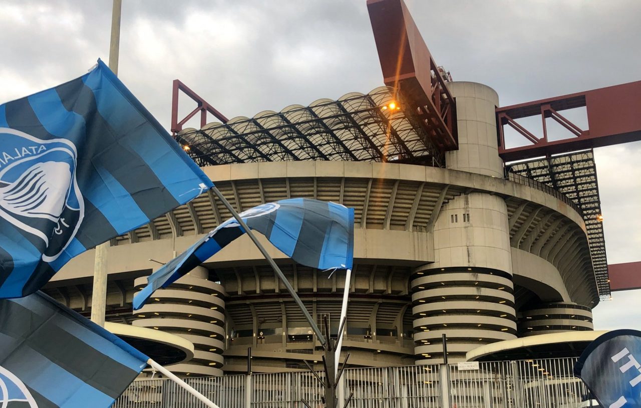 Aerei, influenza e negozi chiusi: storie di passione atalantina tra i 44mila di San Siro