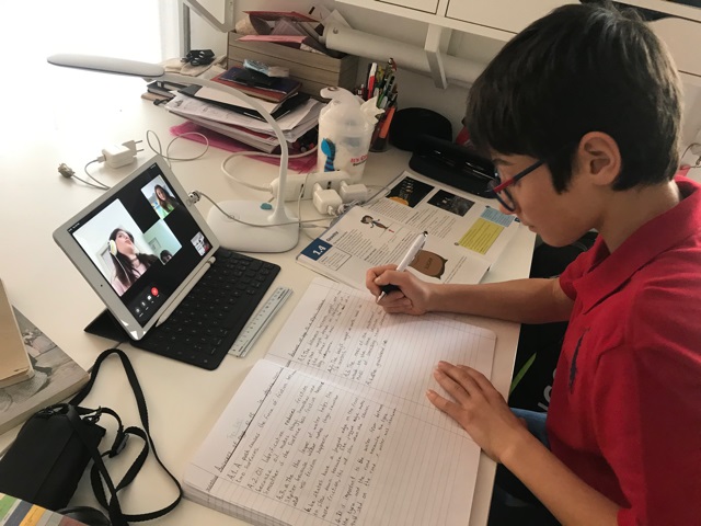 Scuole chiuse, ma all’International School di Bergamo le lezioni continuano online