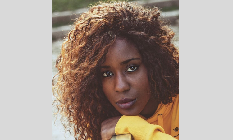 Insultata dai vicini perché «gli stranieri portano il virus»