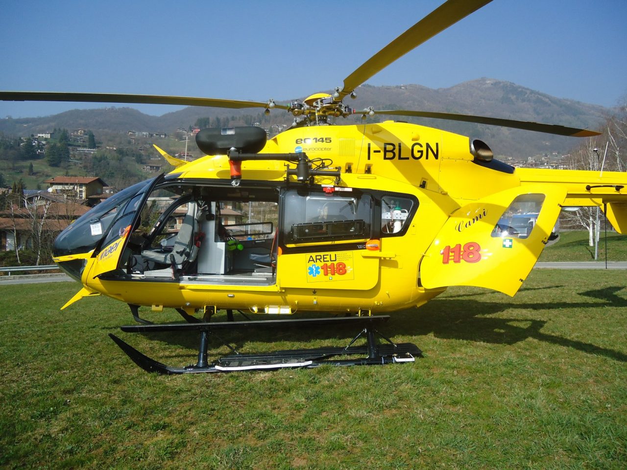 Costa Volpino, ferito dopo caduta nel bosco ringrazia i suoi “salvatori”