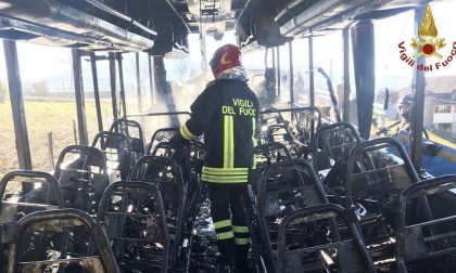 Paura a Zogno: autobus della Sab andato in fiamme. Fortunatamente nessun ferito