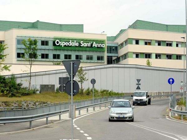 In isolamento per coronavirus, scappa dall’ospedale di Como e si fa riportare a casa in taxi. Denunciato