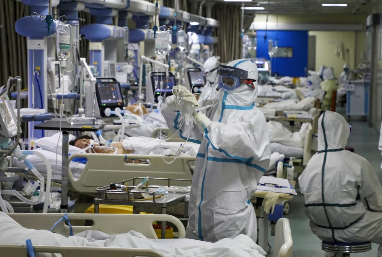 Un respiratore per due persone, la grande scoperta di un medico a Bologna