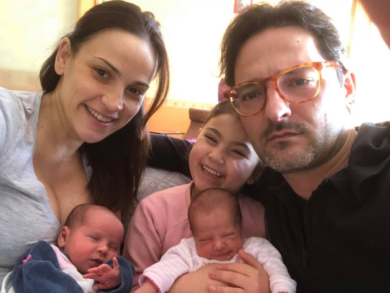 Benvenute Gioia e Cecilia, le gemelline speranza di Albino. Una luce nella notte