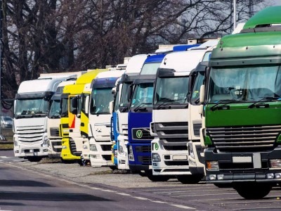 Gli autotrasportatori non si fermano, ma chiedono più attenzione. «Siamo ghettizzati»