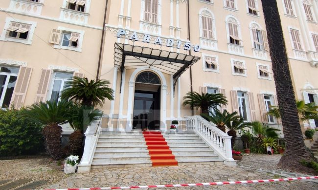 Coronavirus, in condizioni critiche la donna bergamasca a Diano Marina