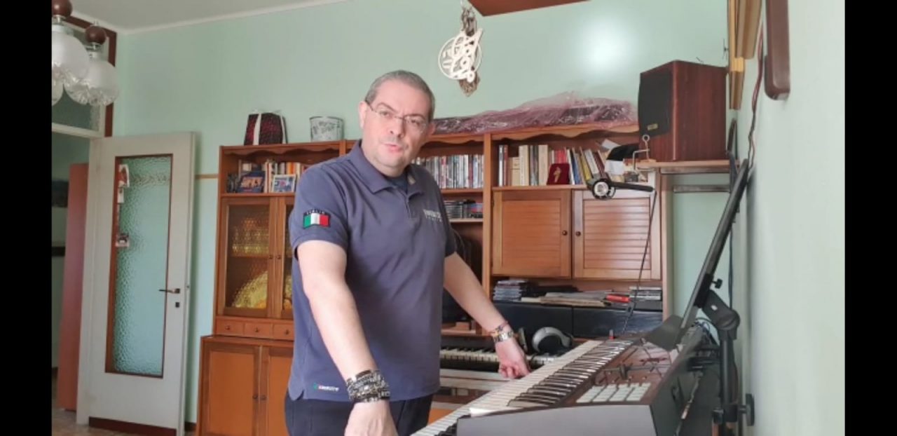 Il tributo del sacrestano di Merate all’amico Roby Facchinetti e a tutti noi bergamaschi