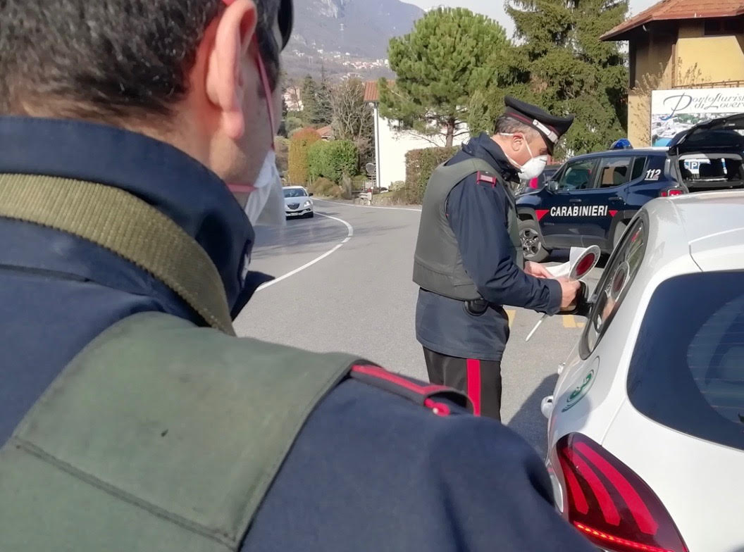 Mille persone controllate e 82 denunce (un 39enne stava andando a prostitute)