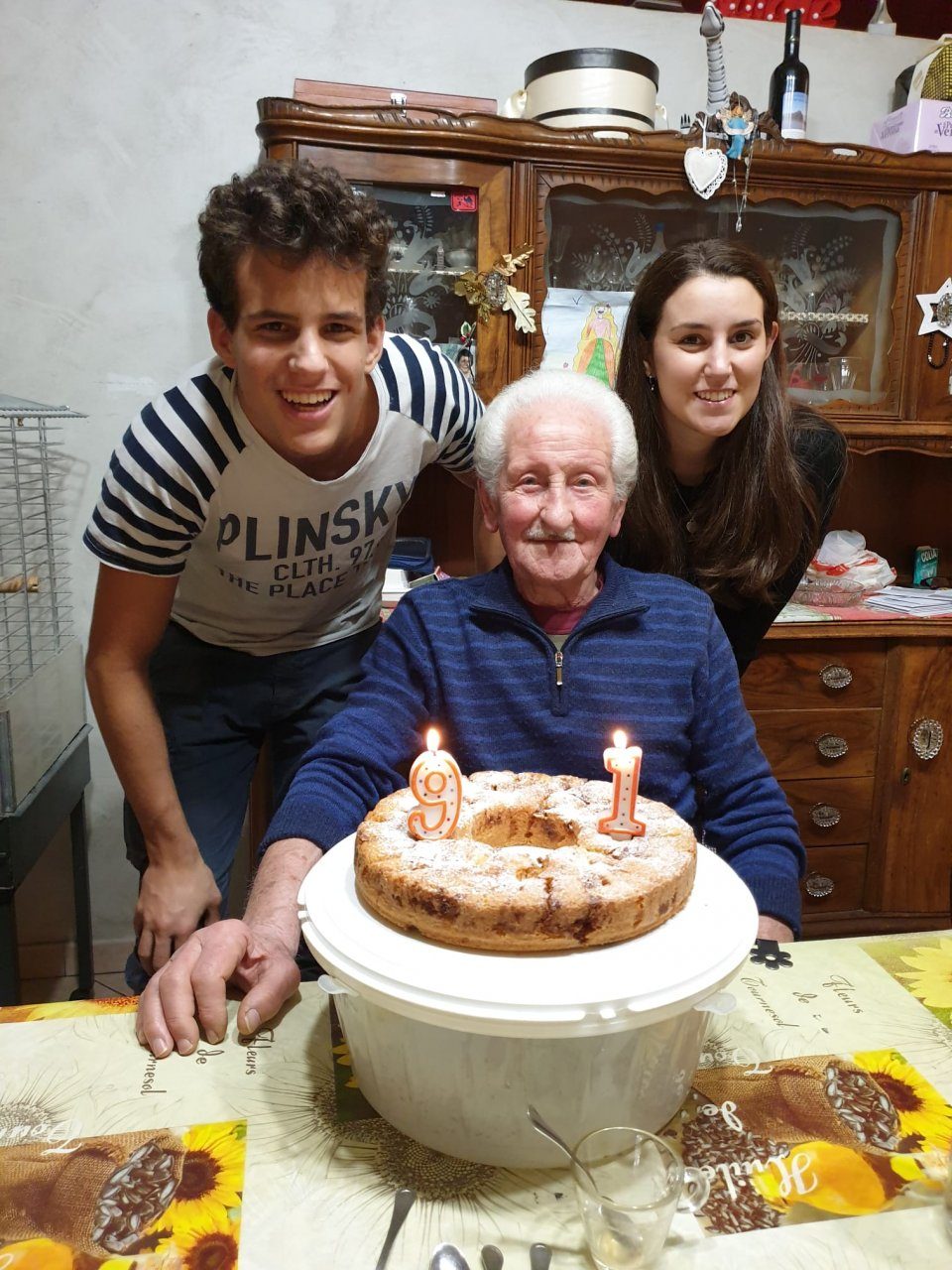 Osio Sotto saluta Bono Armanni: quanti alunni hai visto attraversare